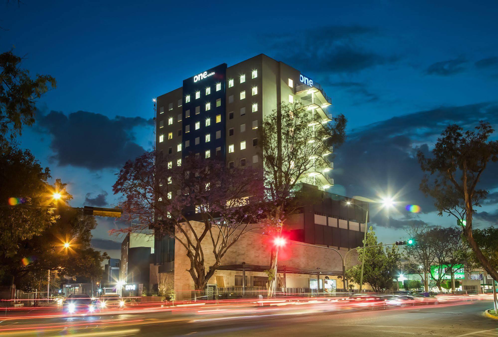 One Guadalajara Expo 호텔 외부 사진